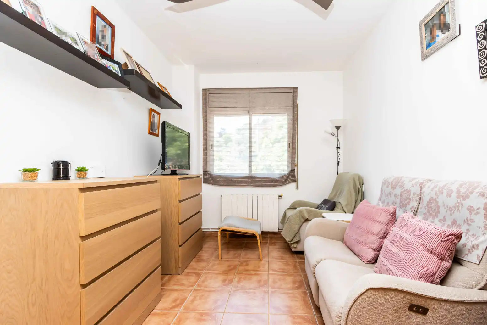 Dormitori de Casa o xalet en venda en Viladecavalls amb Jardí privat i Moblat