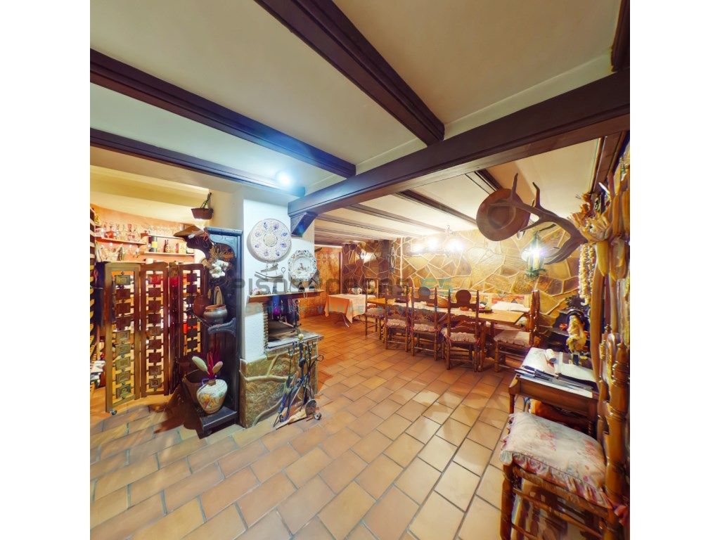 Casa adosada en venta en  Zaragoza Capital con Aire acondicionado, Jardín privado y Terraza