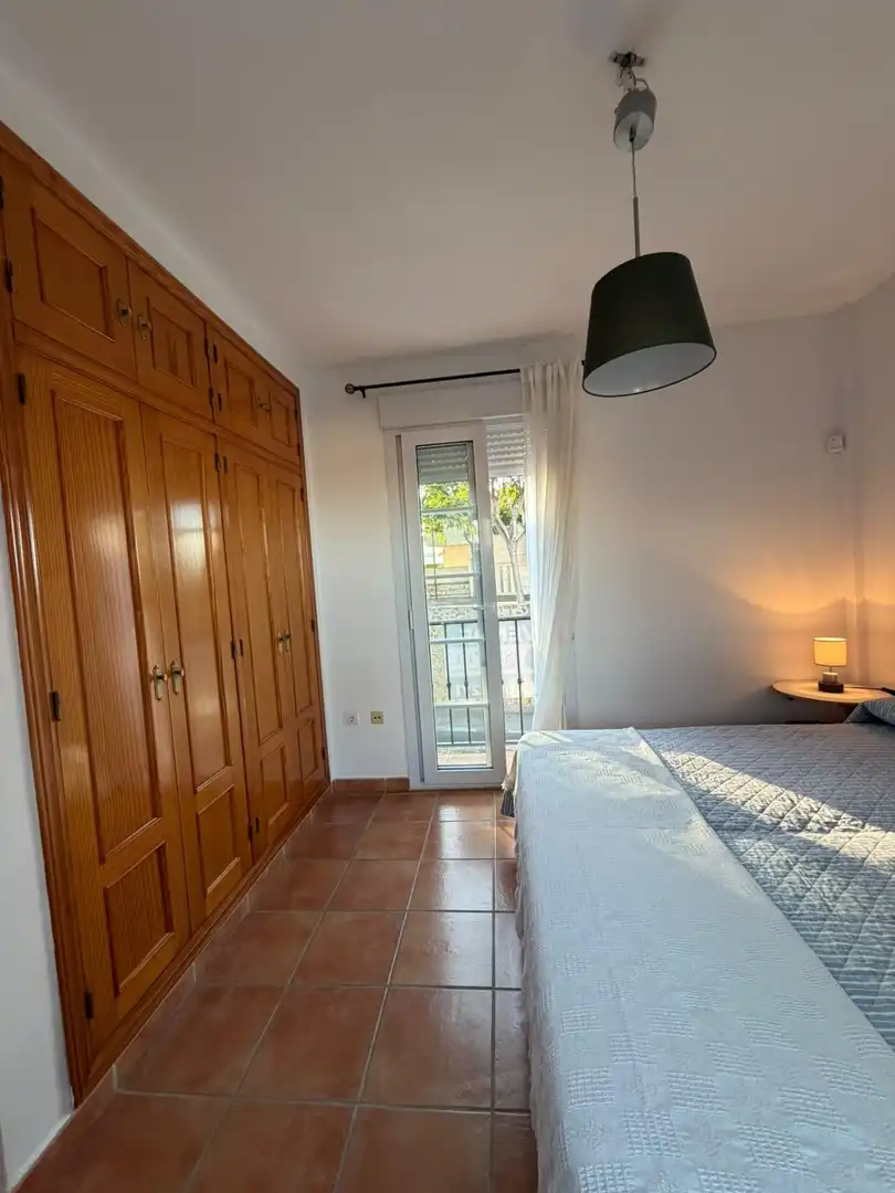Habitación de Casa adosada en venta en Islantilla con Jardín privado, Terraza y Trastero