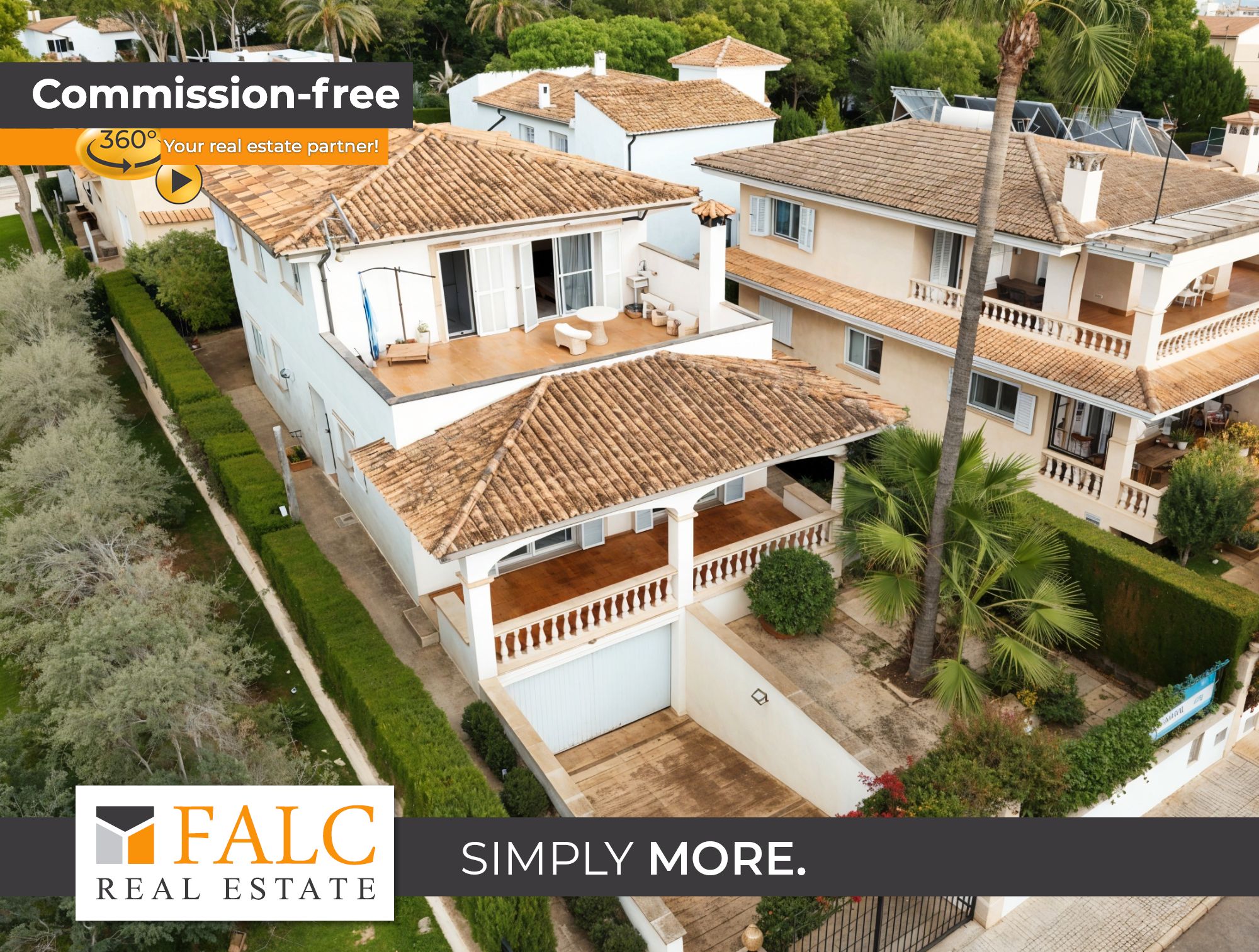 Vista exterior de Casa adosada en venda en Ses Salines amb Jardí privat