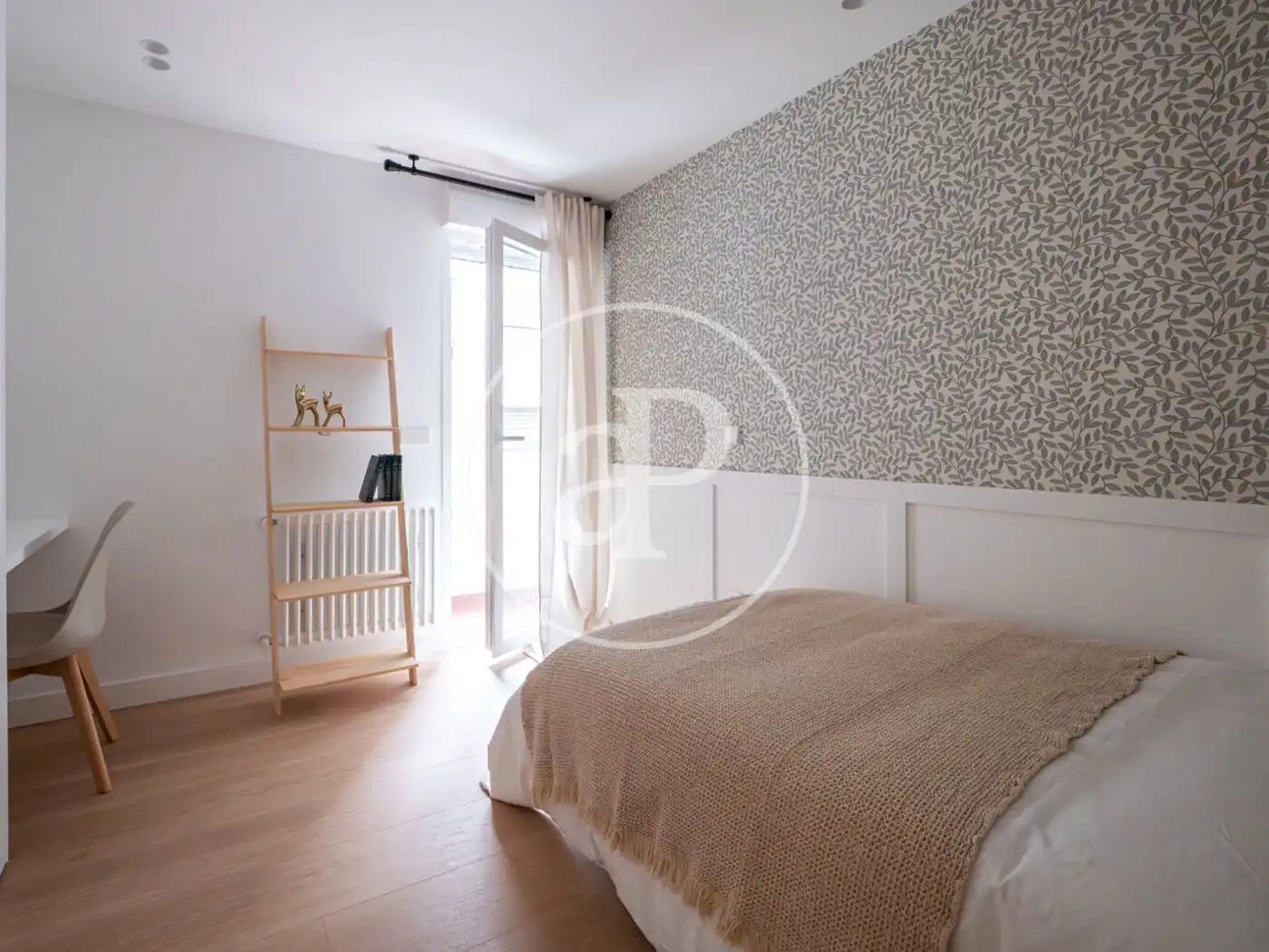 Schlafzimmer von Wohnung zum Verkauf in Madrid mit Klimaanlage, Heizung und Terrasse