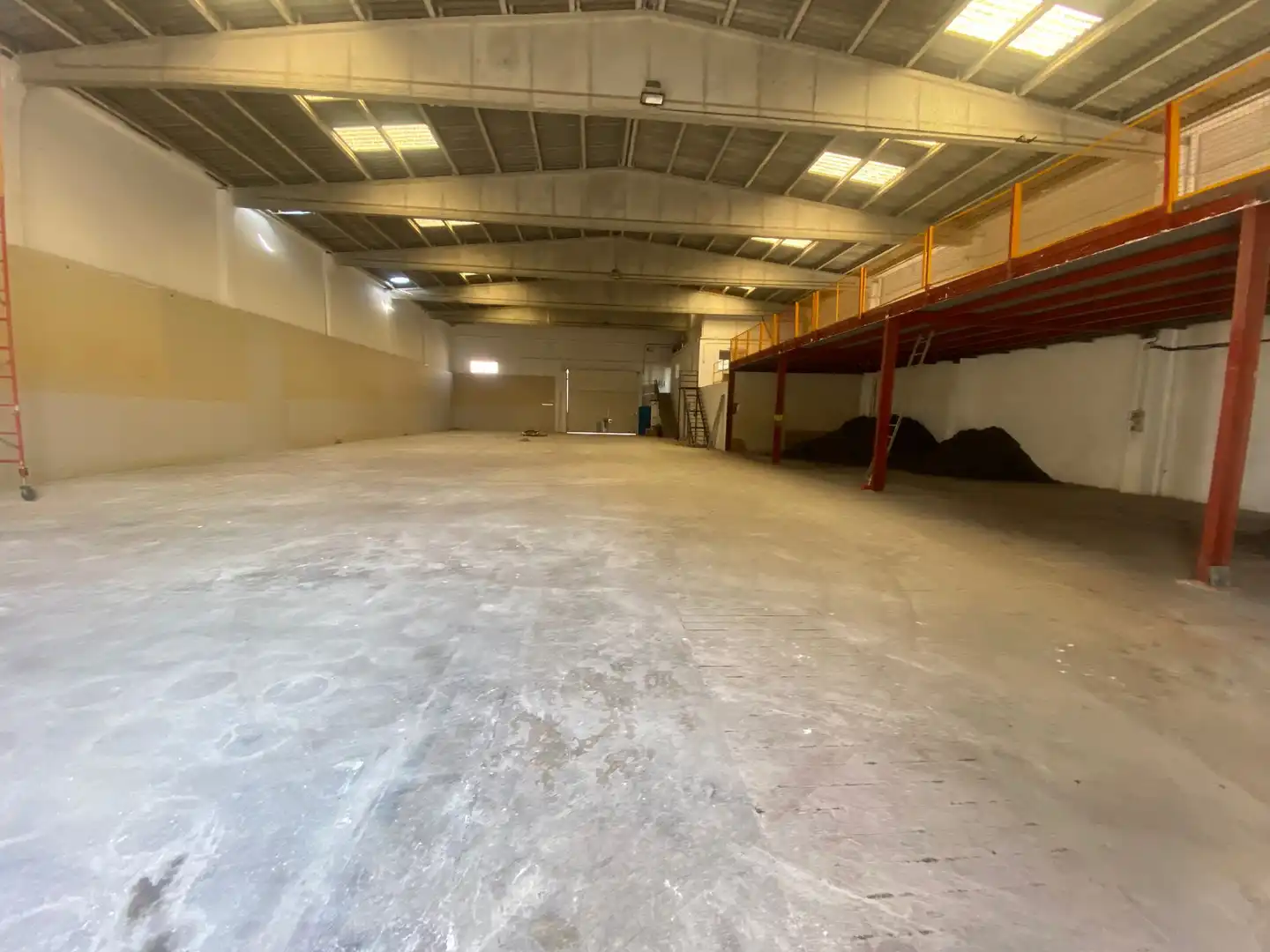 Nave industrial de alquiler en Balaguer
