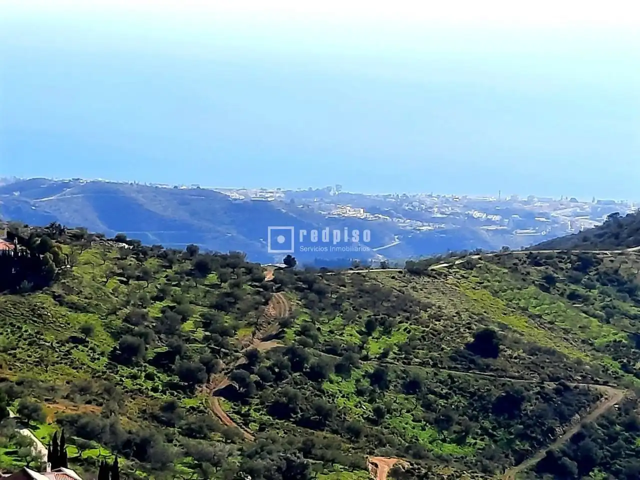 Terreno industrial en venta en Moclinejo