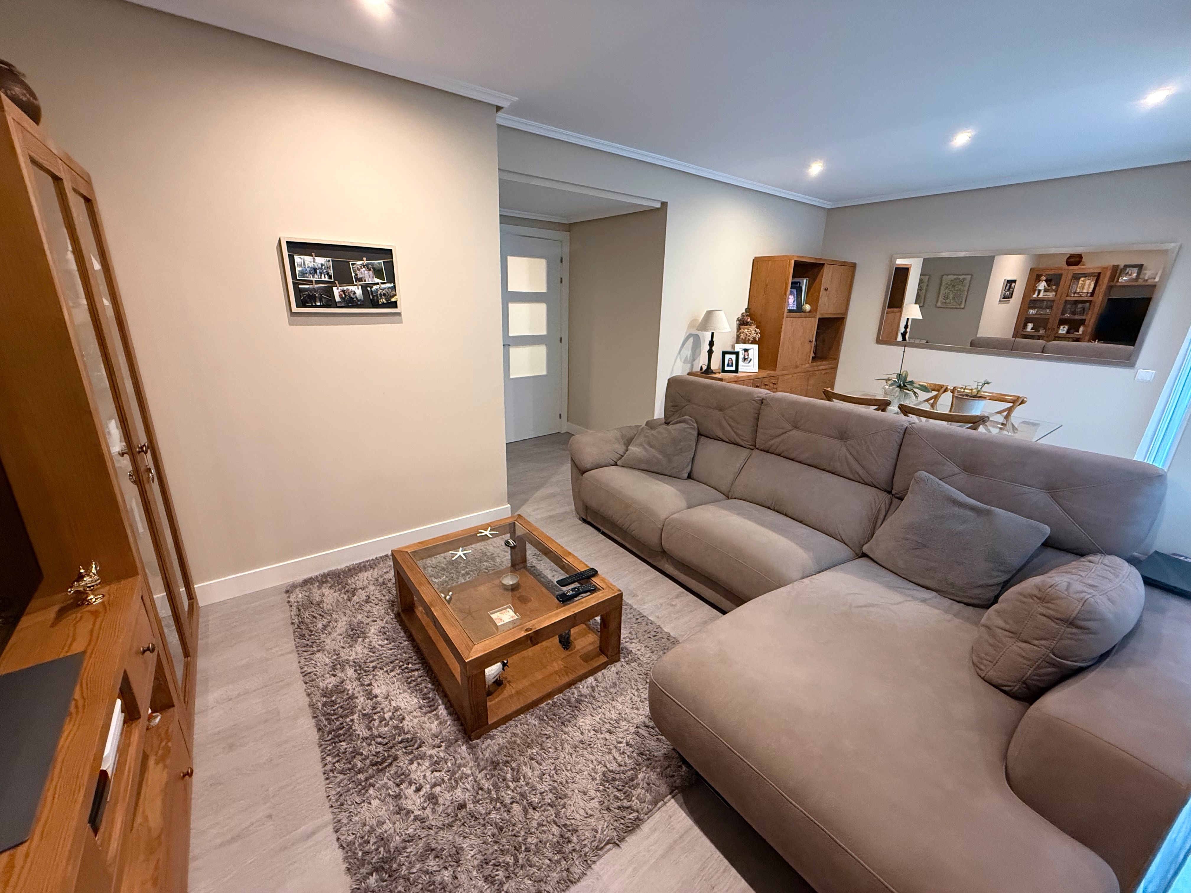 Sala de estar de Piso en venta en Bilbao  con Calefacción