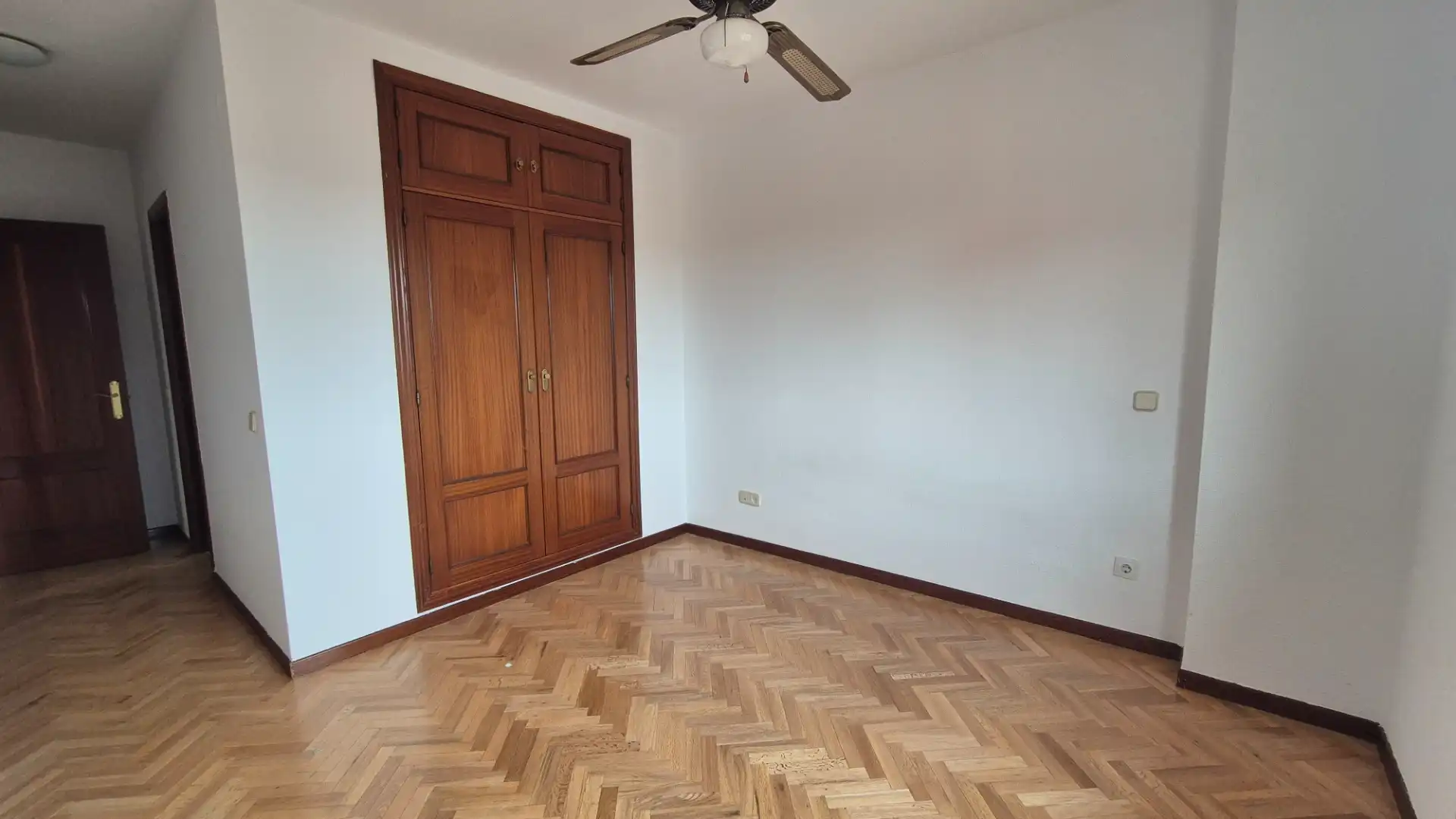 Bedroom of Flat for sale in Galapagar  with Heating, Parquet flooring and Terrace