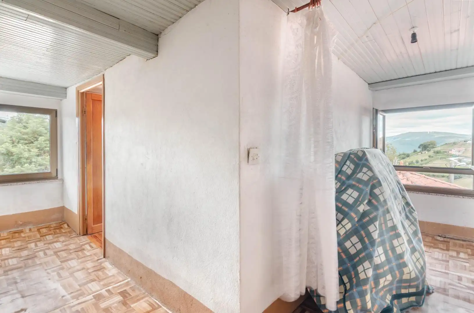 Casa o xalet en venda en Valdés - Luarca amb Calefacció, Jardí privat i Terrassa