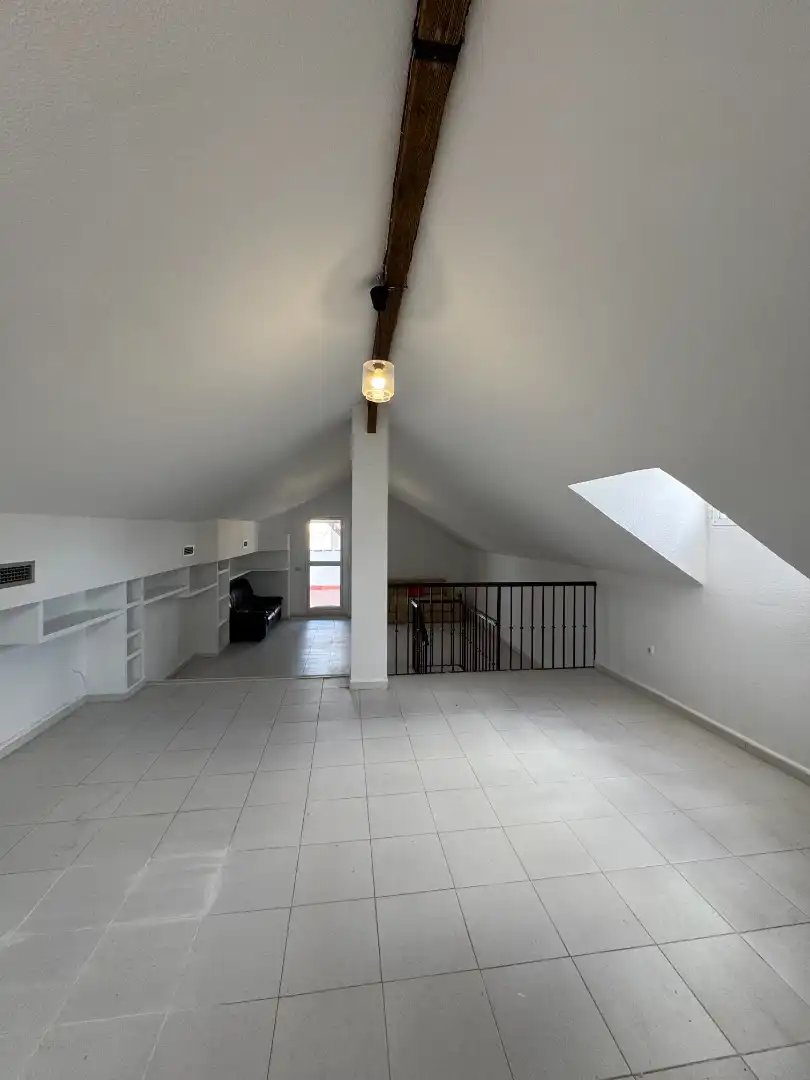 Casa o chalet de alquiler en Espartinas con Aire acondicionado, Calefacción y Jardín privado