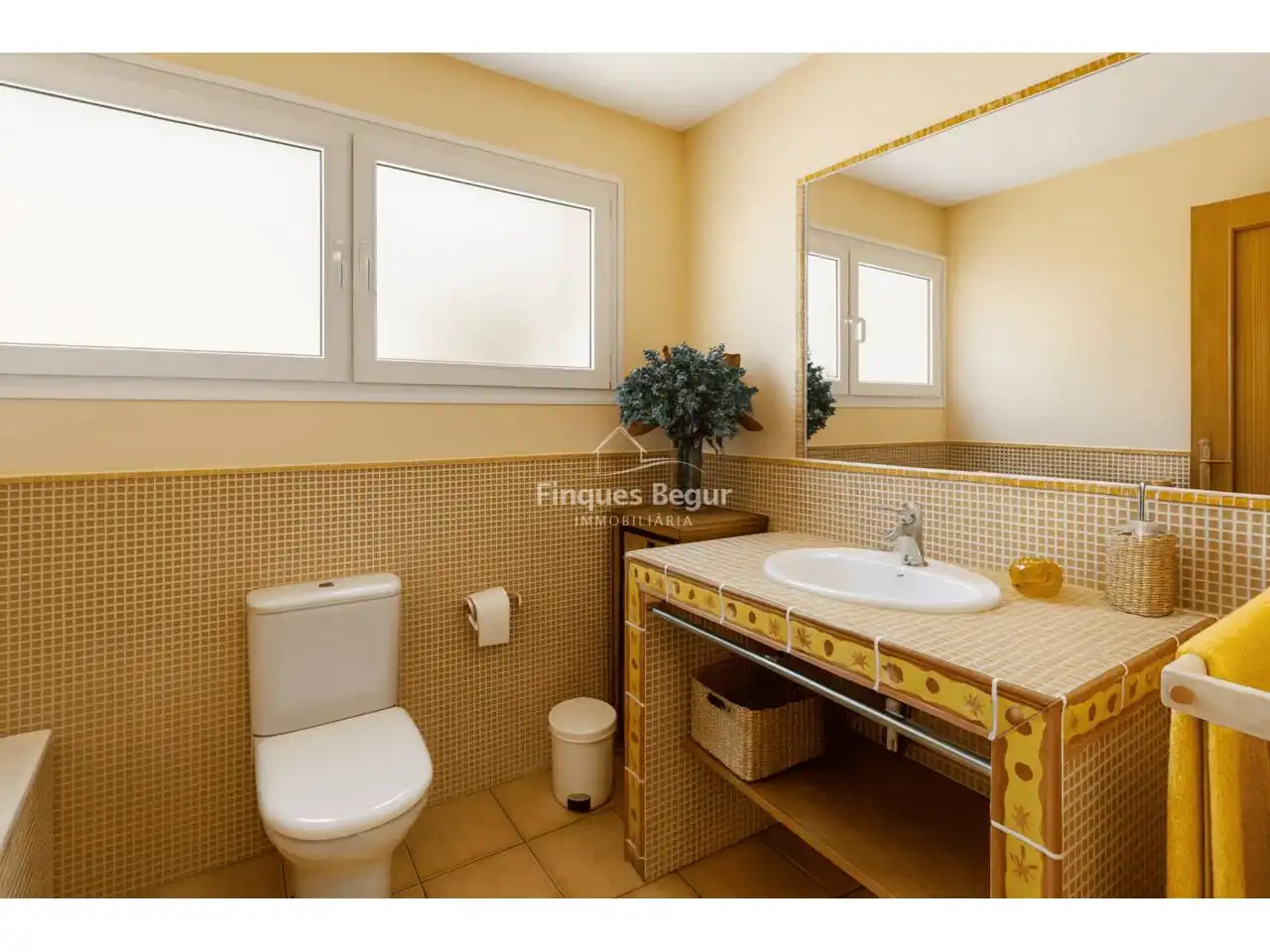 Detached house with pool for sale in Calle Miquel de Palol, imagen 9