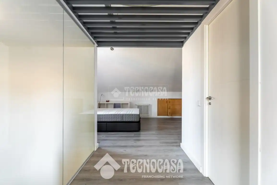 Dormitori de Casa adosada en venda en Majadahonda amb Calefacció, Jardí privat i Terrassa