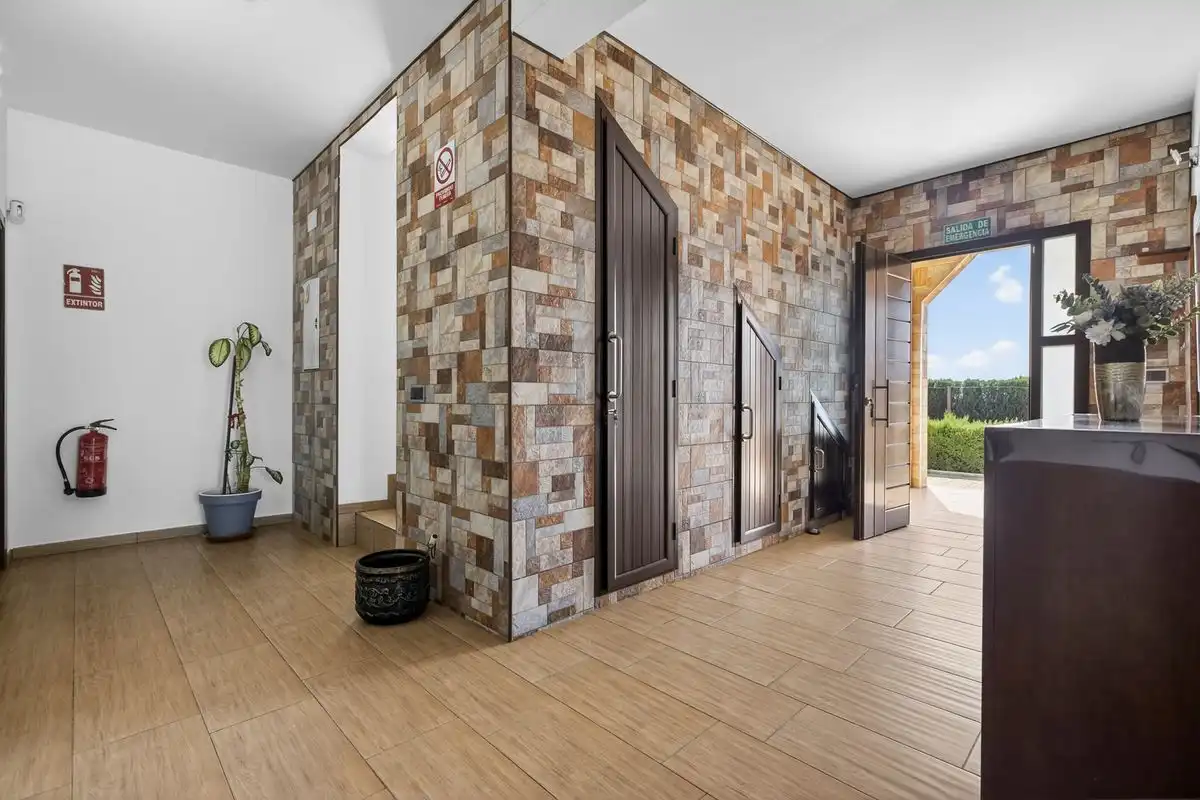 Maison avec terrasse à vendre à Carretera Lora del Rio, imagen 2