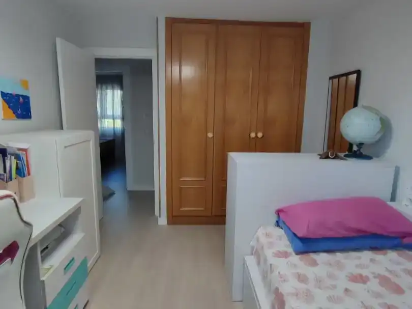 Dormitori de Pis en venda en Alcorcón amb Aire condicionat i Piscina