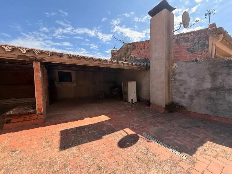 Terraza de Edificio en venta en La Bisbal d'Empordà