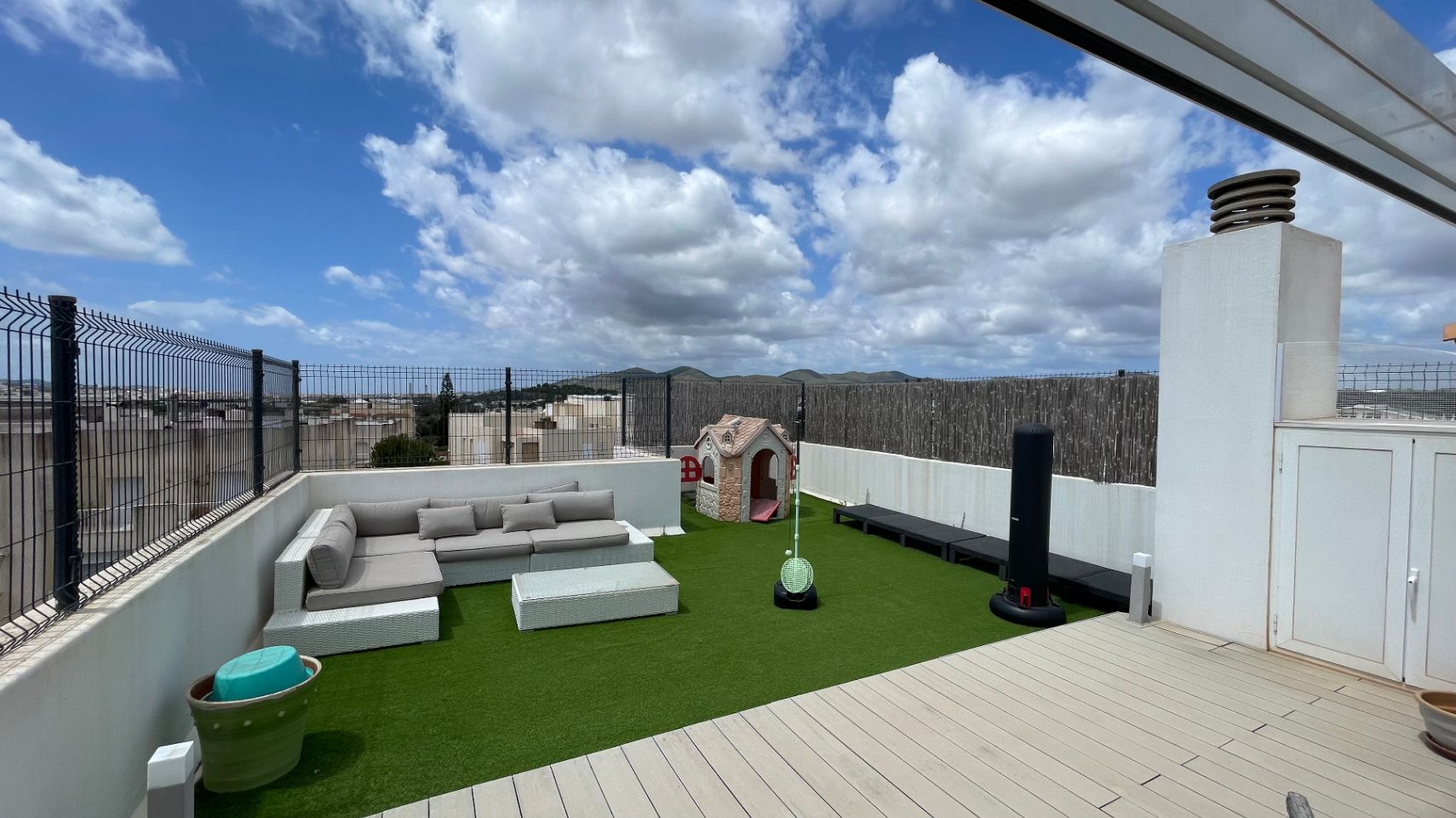 Terrasse von Dachboden zum verkauf in Santa Eulària des Riu mit Klimaanlage, Heizung und Terrasse