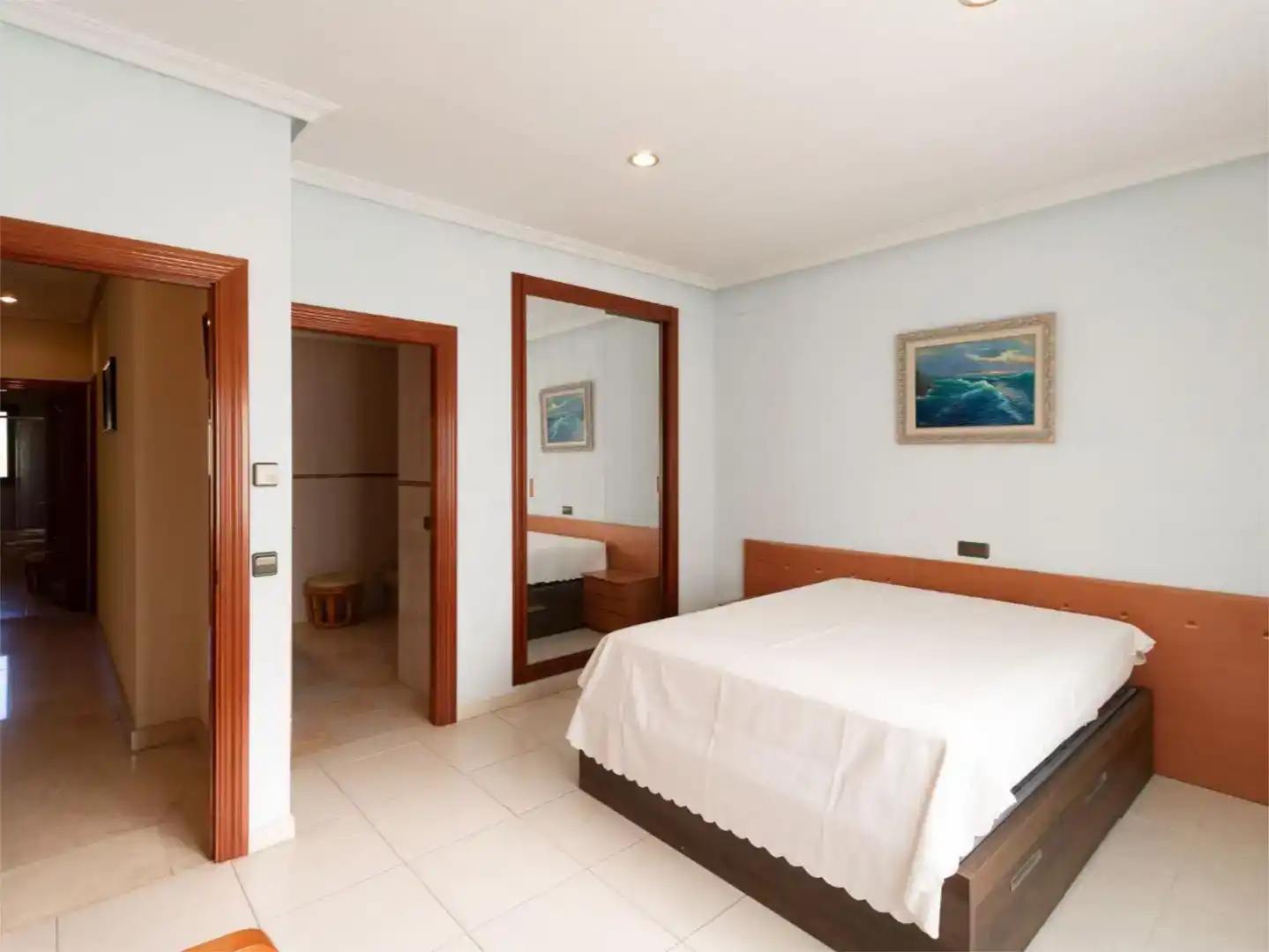 Habitación de Casa o chalet en venta en Boadilla del Monte con Aire acondicionado, Piscina y Balcón