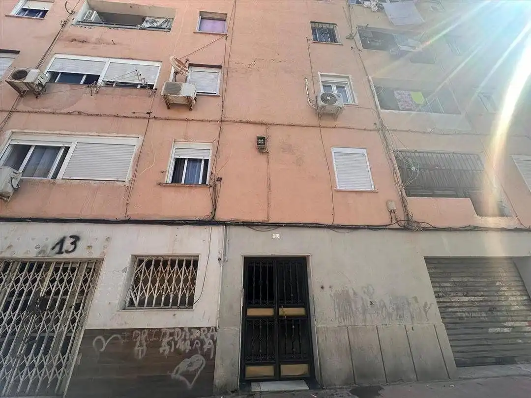 Vista exterior de Piso en venta en Almería