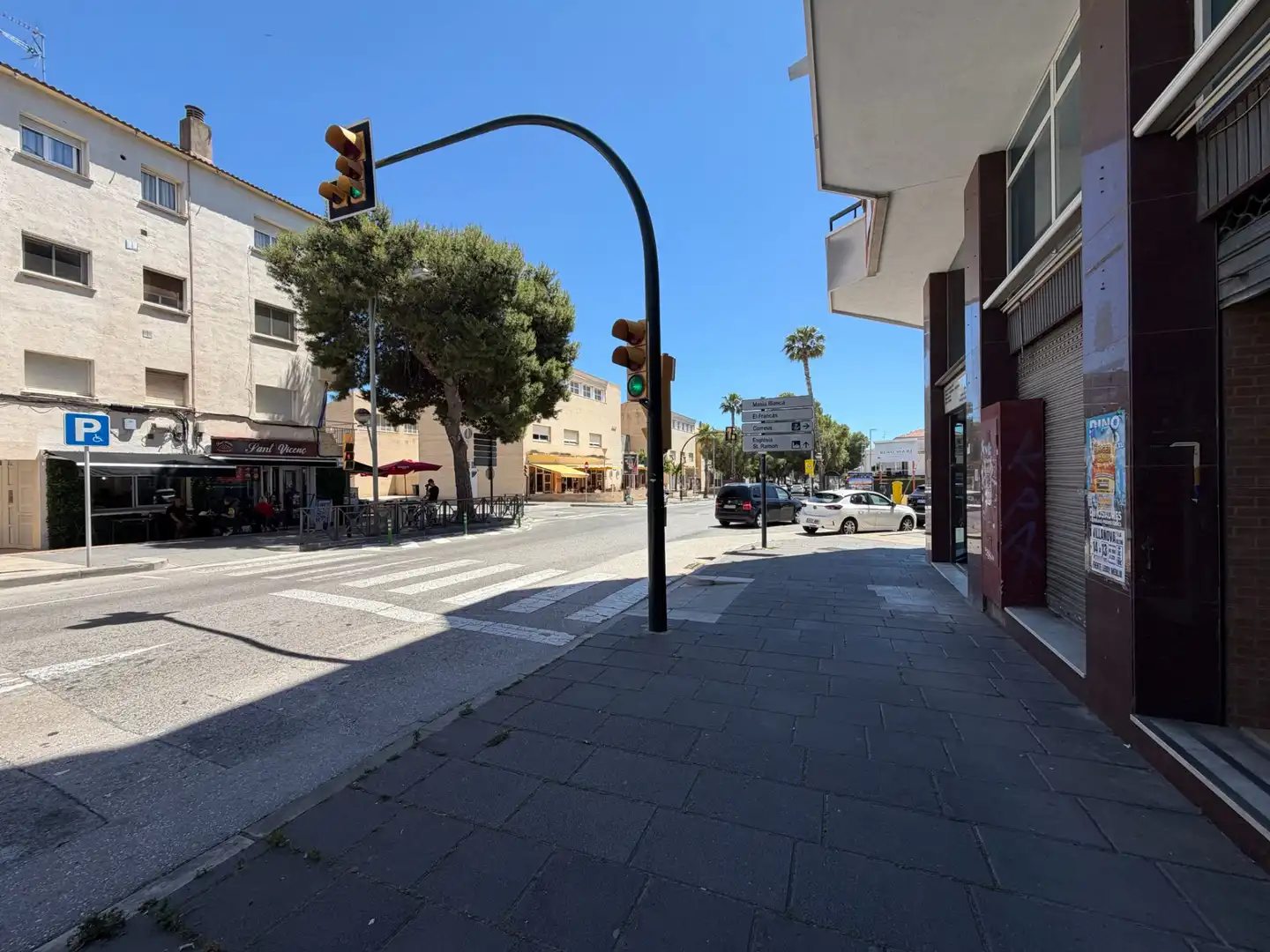 Vista exterior de Local en venta en El Vendrell