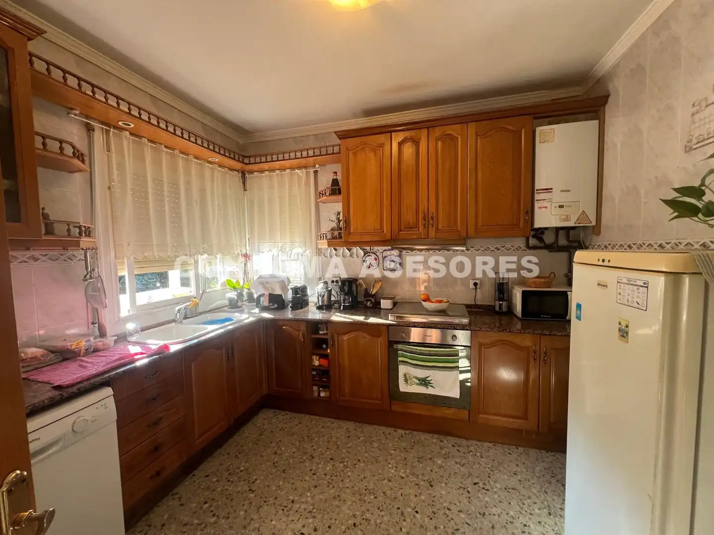 House with terrace for sale in Montbarbat, imagen 5