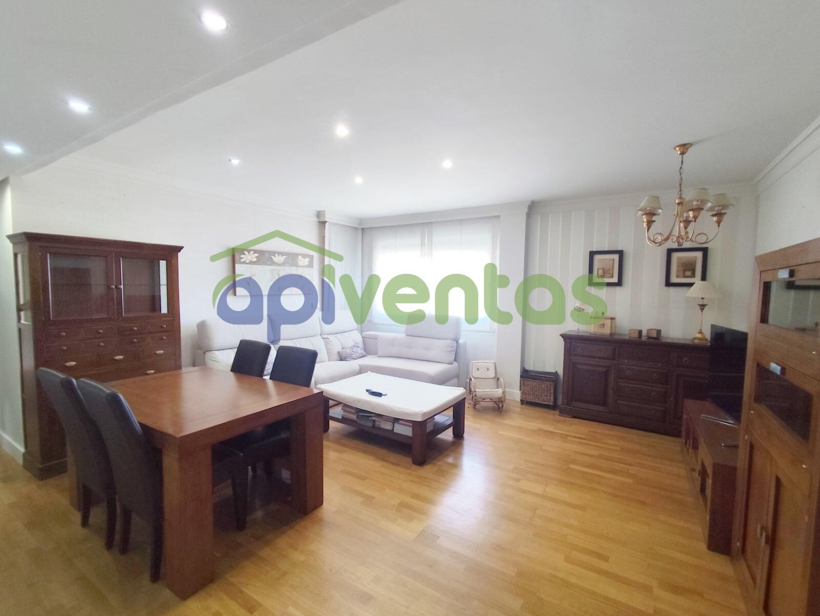 Sala d'estar de Pis en venda en Lorca amb Parquet