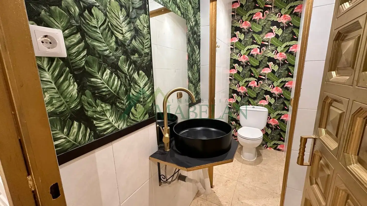 Badezimmer von Geschaftsraum zum Verkauf in Las Rozas de Madrid mit Klimaanlage