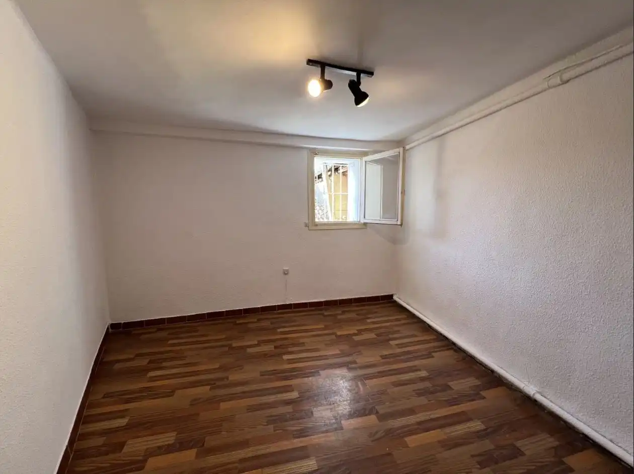 Flat for sale in Jaca
