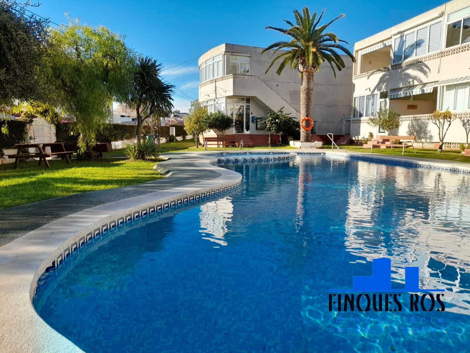 Swimming pool of Apartment to rent in Vinaròs  with Air Conditioner, Heating and Private garden