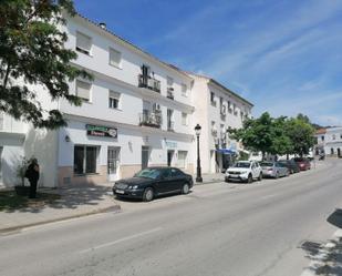 Vista exterior de Pis en venda en Jimena de la Frontera amb Terrassa