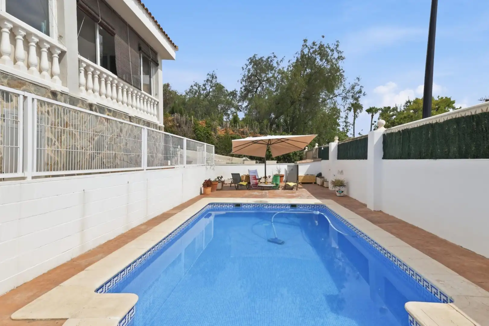 Piscina de Casa o chalet en venta en Torrent con Aire acondicionado, Calefacción y Jardín privado