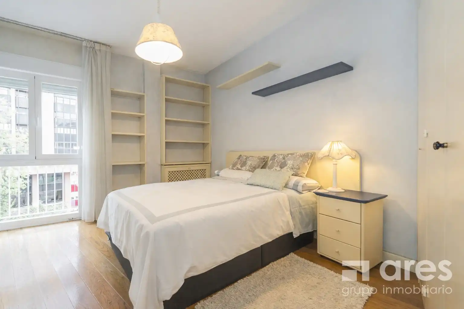 Bedroom of Flat for sale in Madrid  with Air Conditioner, Heating and Private garden