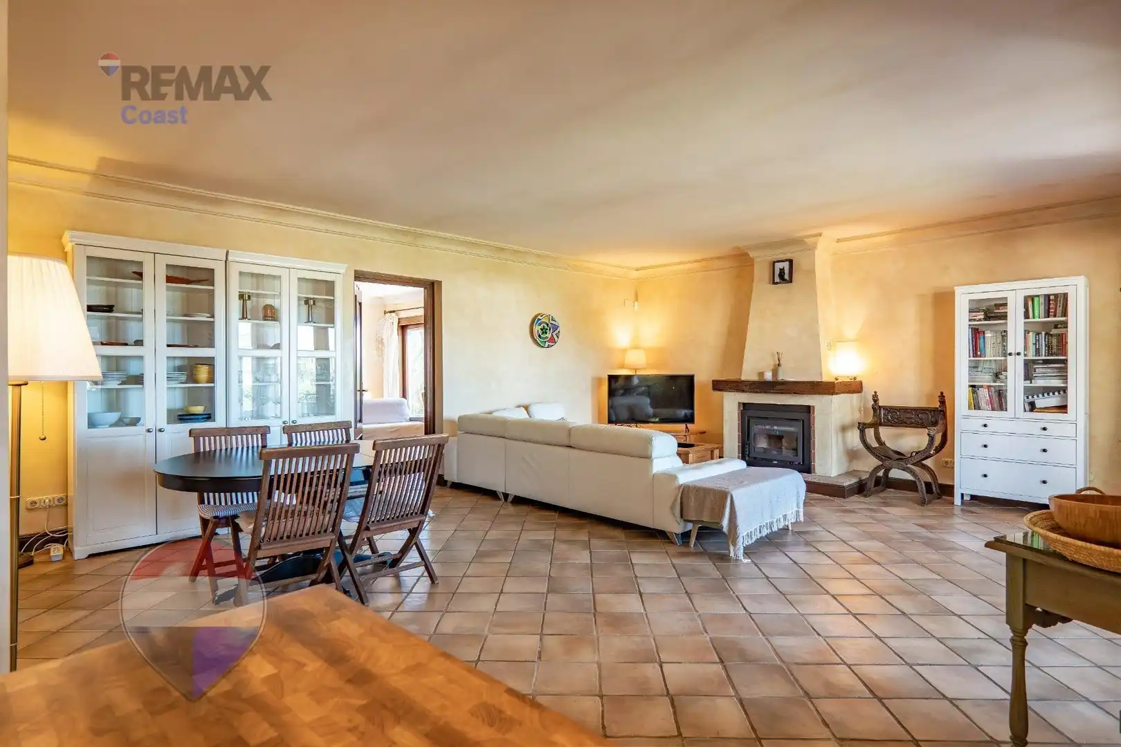 Sala de estar de Casa o chalet en venta en Marbella con Calefacción, Jardín privado y Terraza