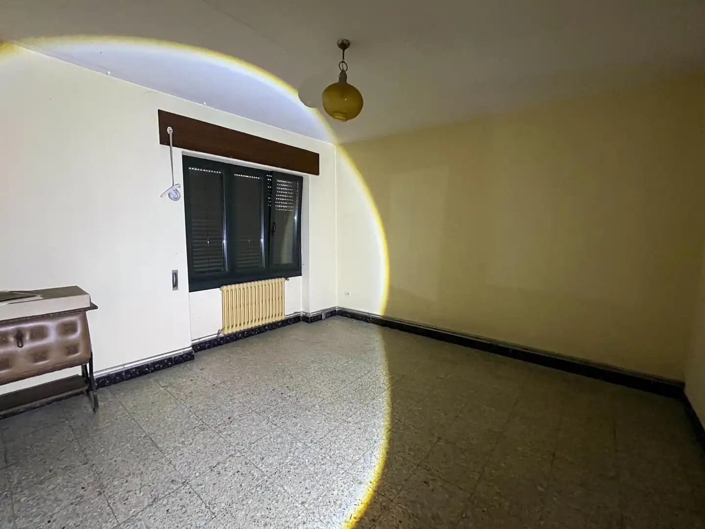 Habitación de Casa adosada en venta en Rianxo con Calefacción