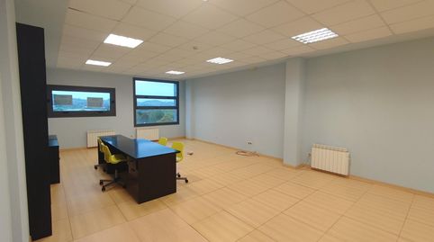 Foto 2 de Oficina de lloguer a Secundino Roces Riera, Llanera, Asturias