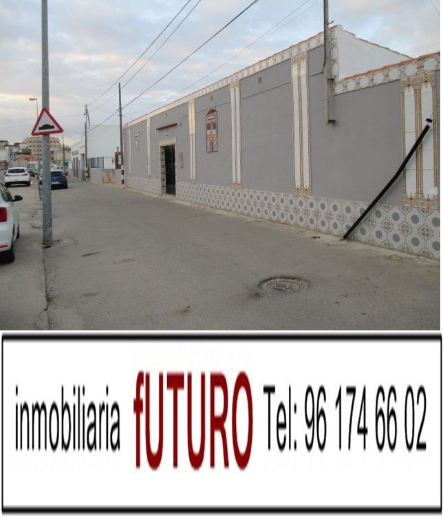 Terreny industrial en venda en Cullera