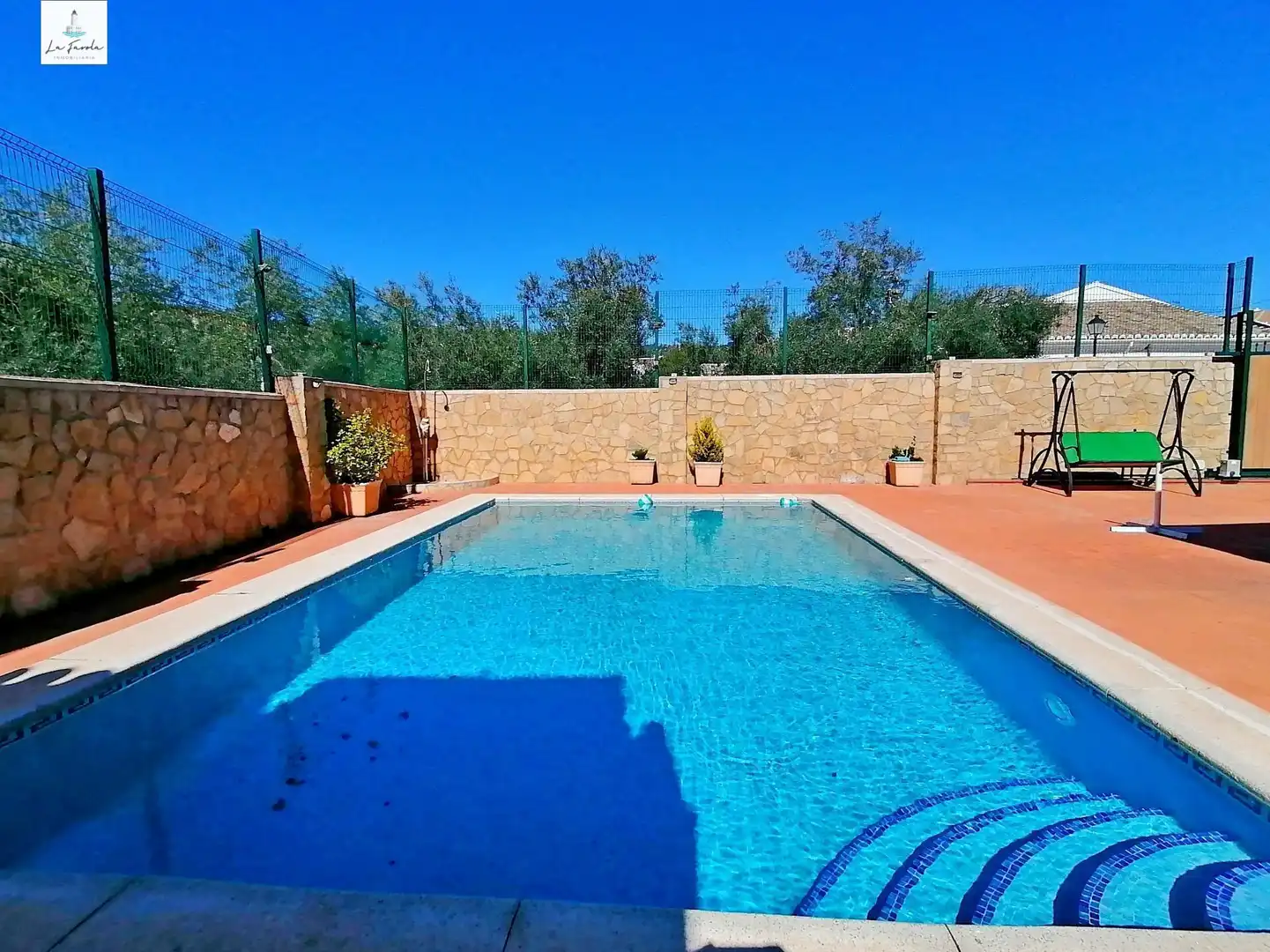 Piscina de Casa o chalet en venta en Archidona con Calefacción, Jardín privado y Terraza