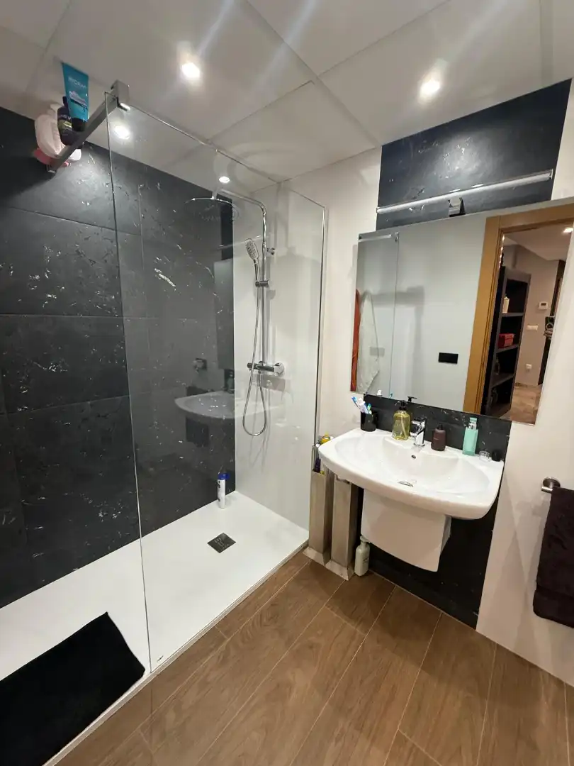 Bathroom of Flat for sale in Alcoy / Alcoi  with Heating, Furnished and Balcony