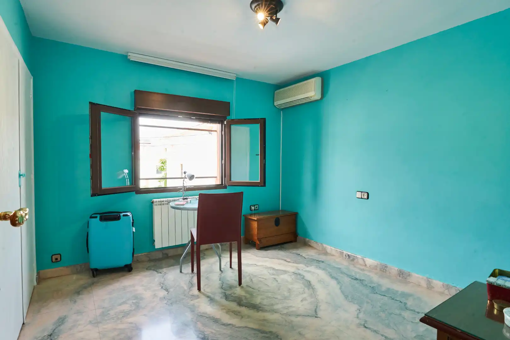 Bedroom of Detached homes for sale in Jaén  with Furnished