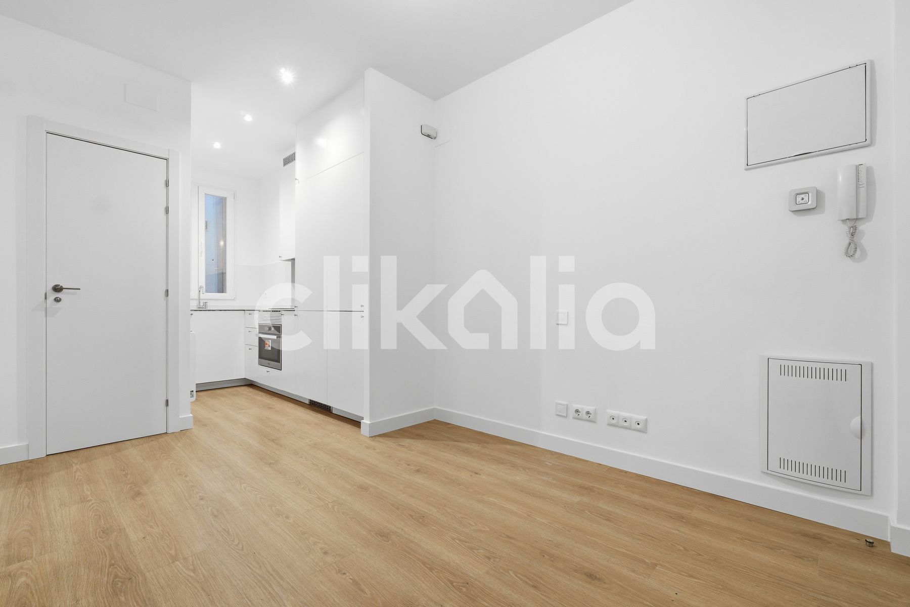 Habitación de Piso en venta en  Madrid Capital con Calefacción