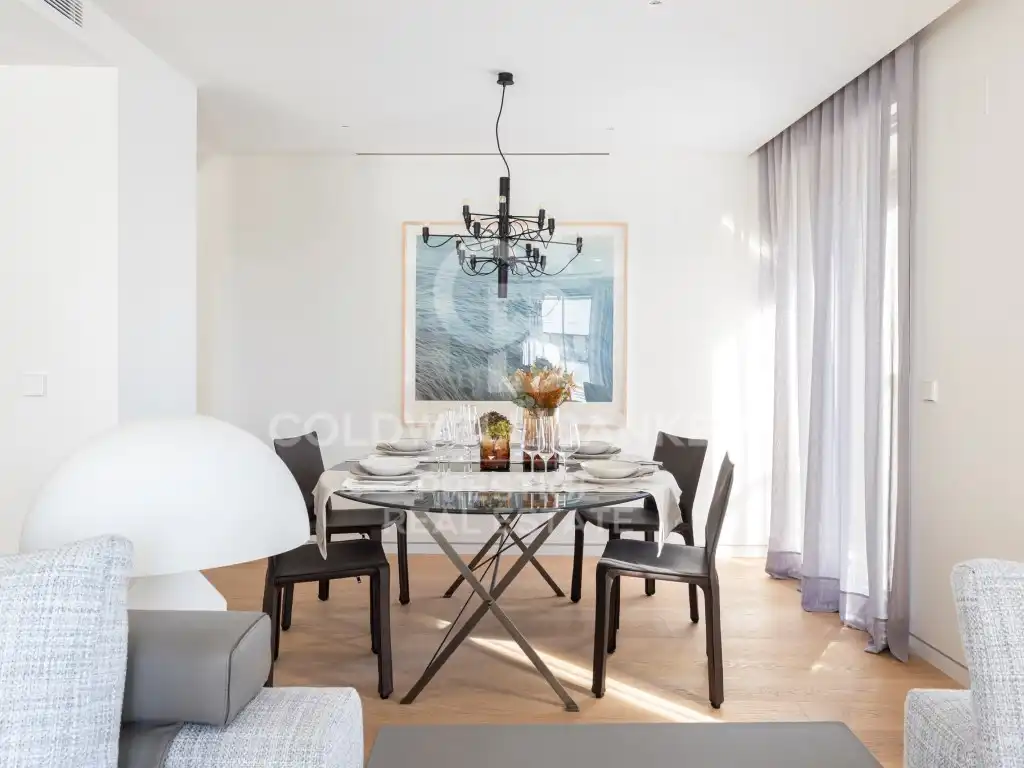 Apartment zum Verkauf in Eixample, imagen 3
