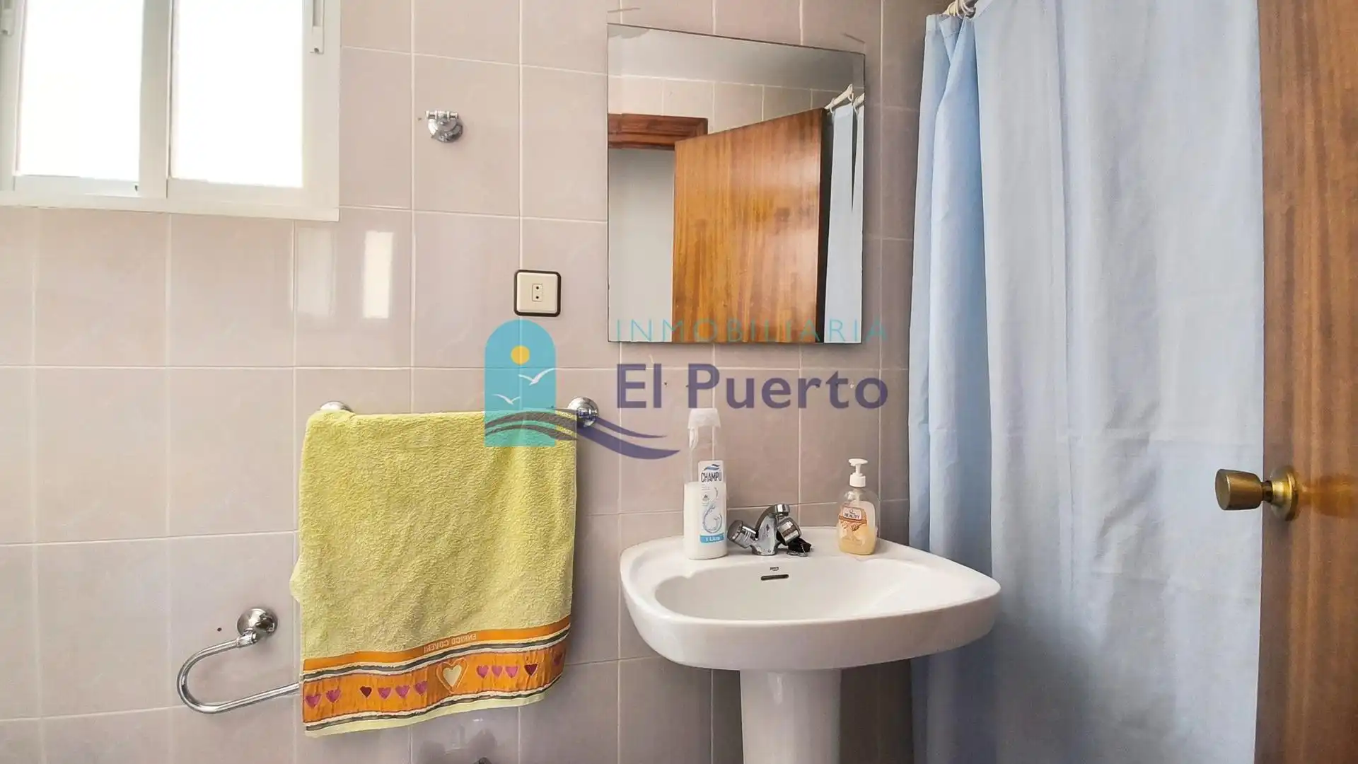 Baño de Piso en venta en Mazarrón con Aire acondicionado, Calefacción y Terraza