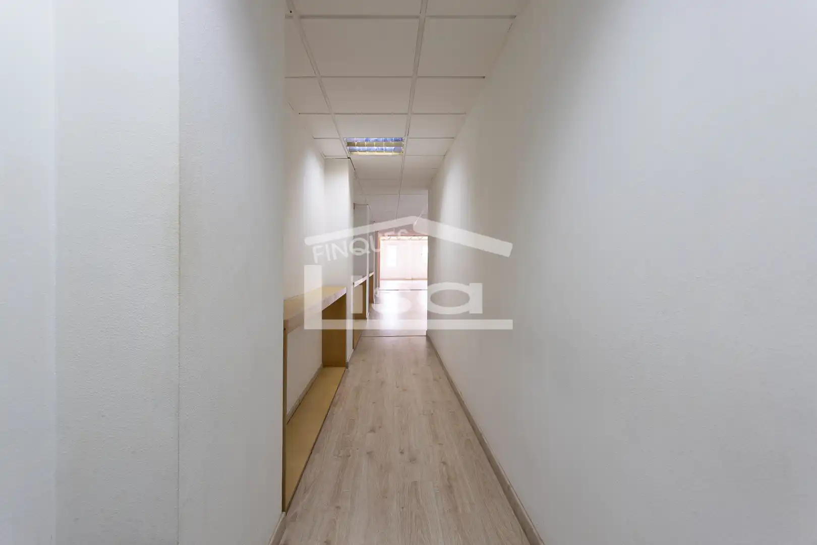 Local comercial en venda a Carrer de Pujades, imagen 3