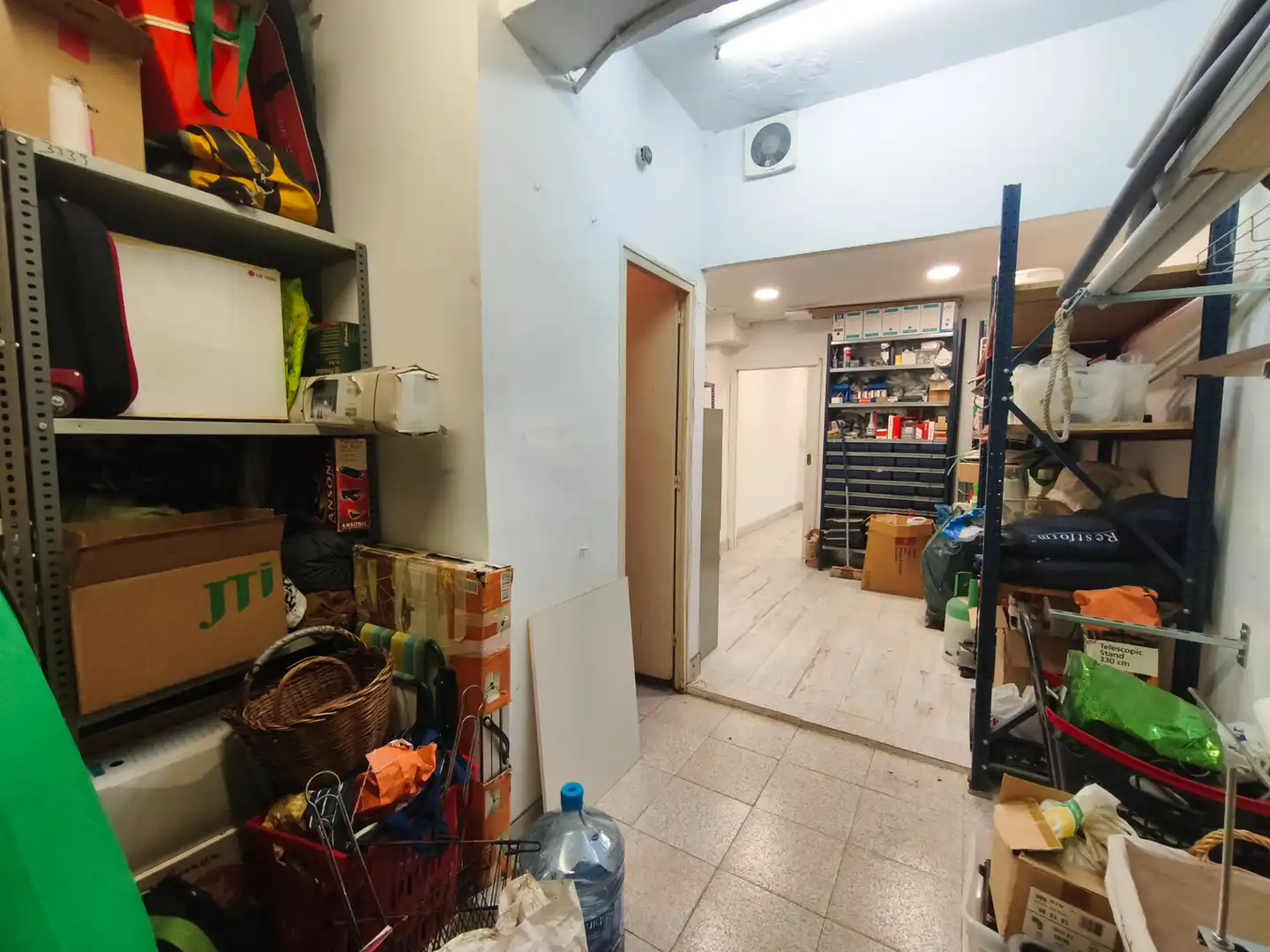 Local comercial en venda a Rambla de Prim, imagen 10