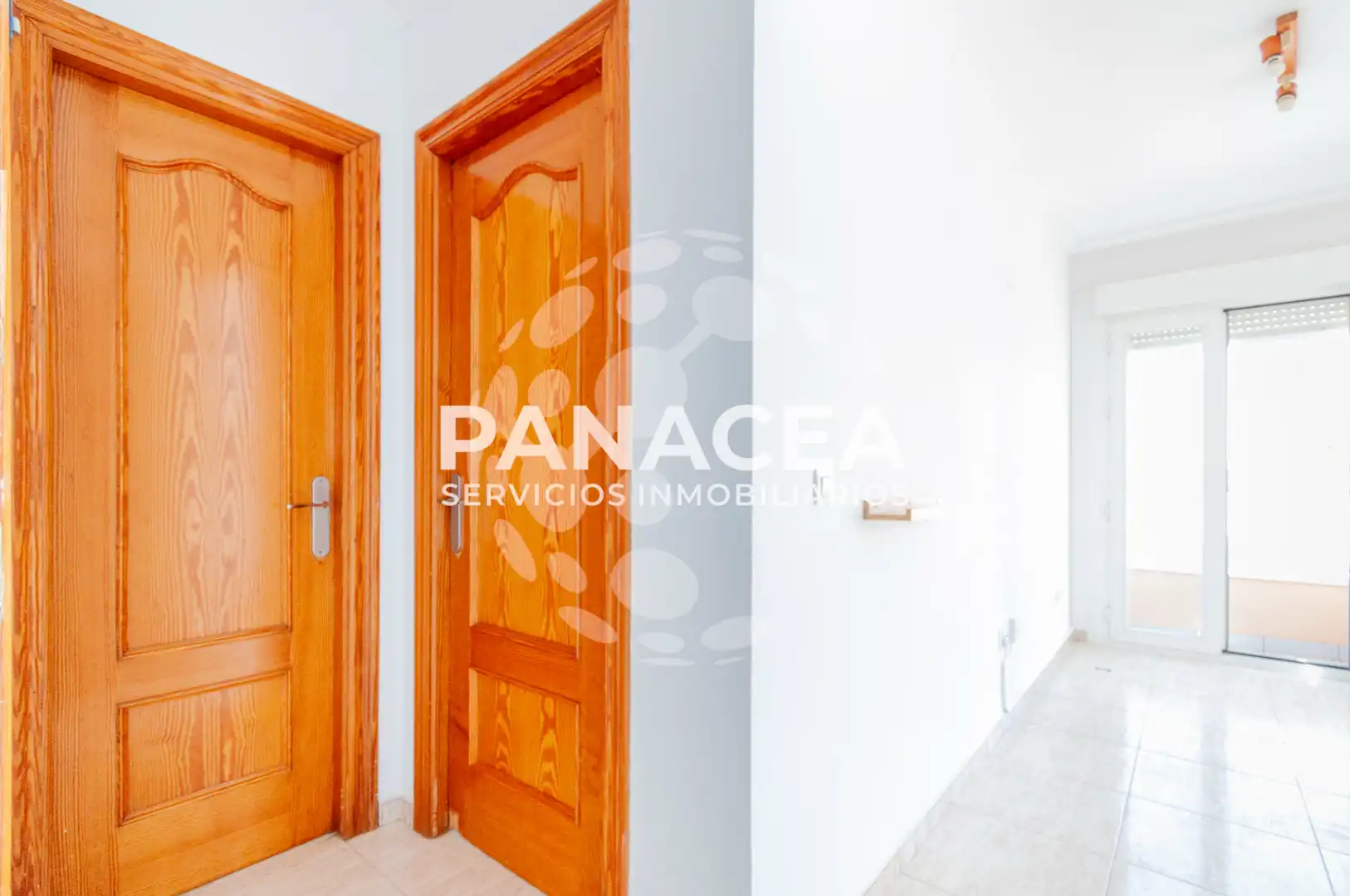Ático en venta en Roquetas de Mar con Terraza y Amueblado