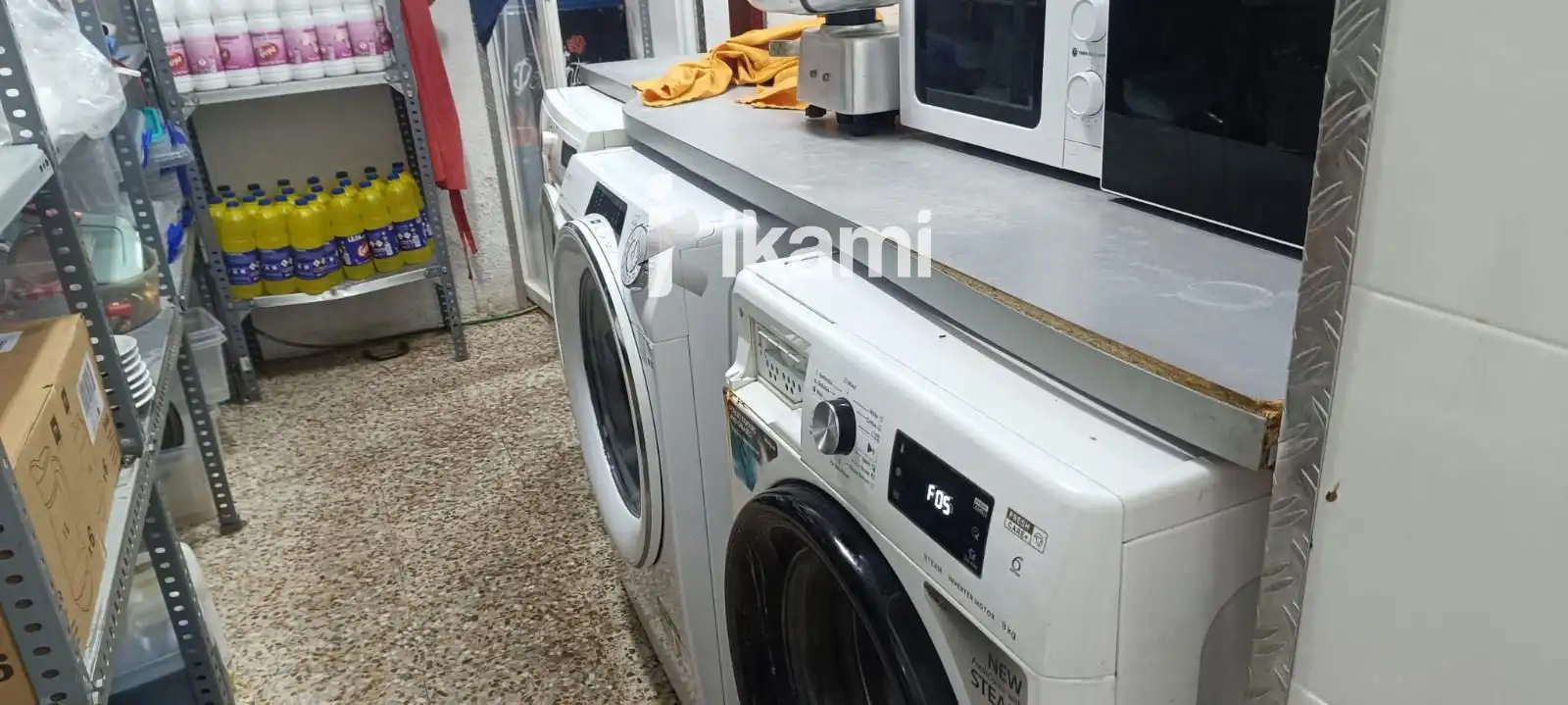 Cuina de Local en venda en Madrid amb Terrassa, Moblat i Internet