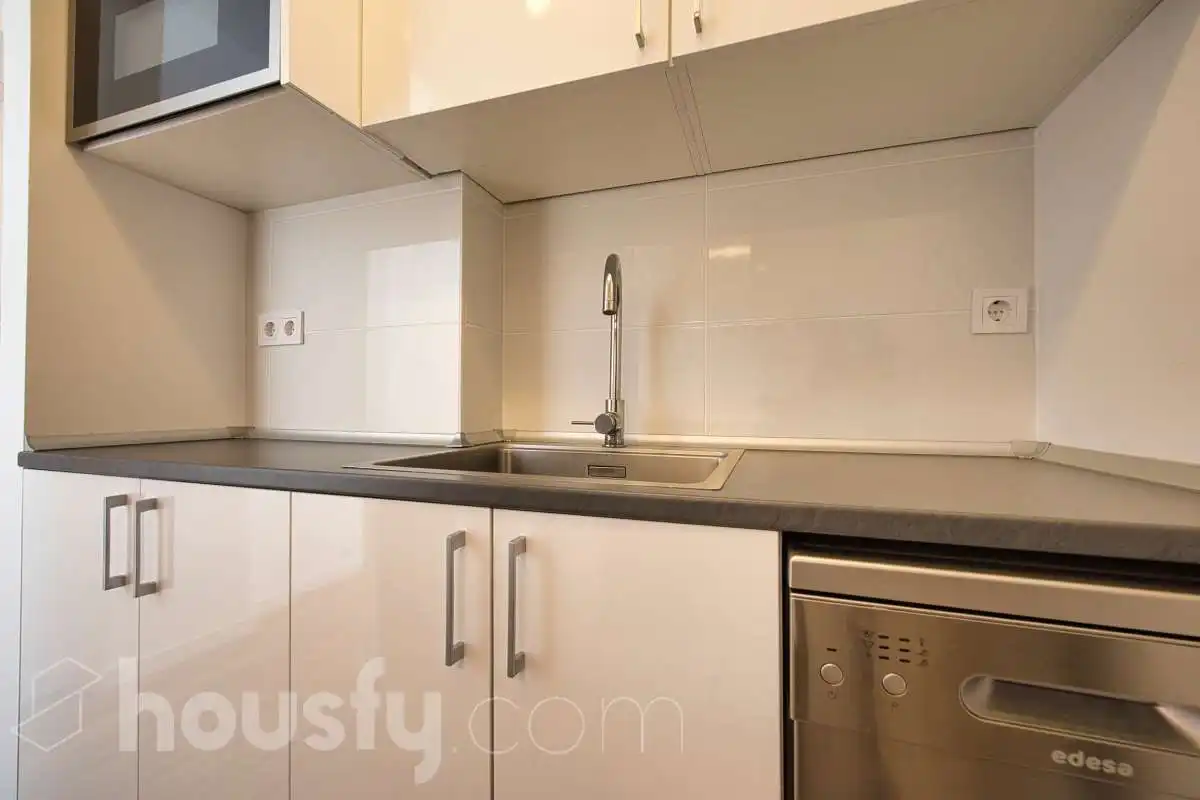 Kitchen of Study for sale in Torrevieja  with Air Conditioner, Parquet flooring and Furnished