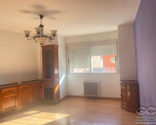 Bedroom of Flat to rent in Valdemoro  with Community pool