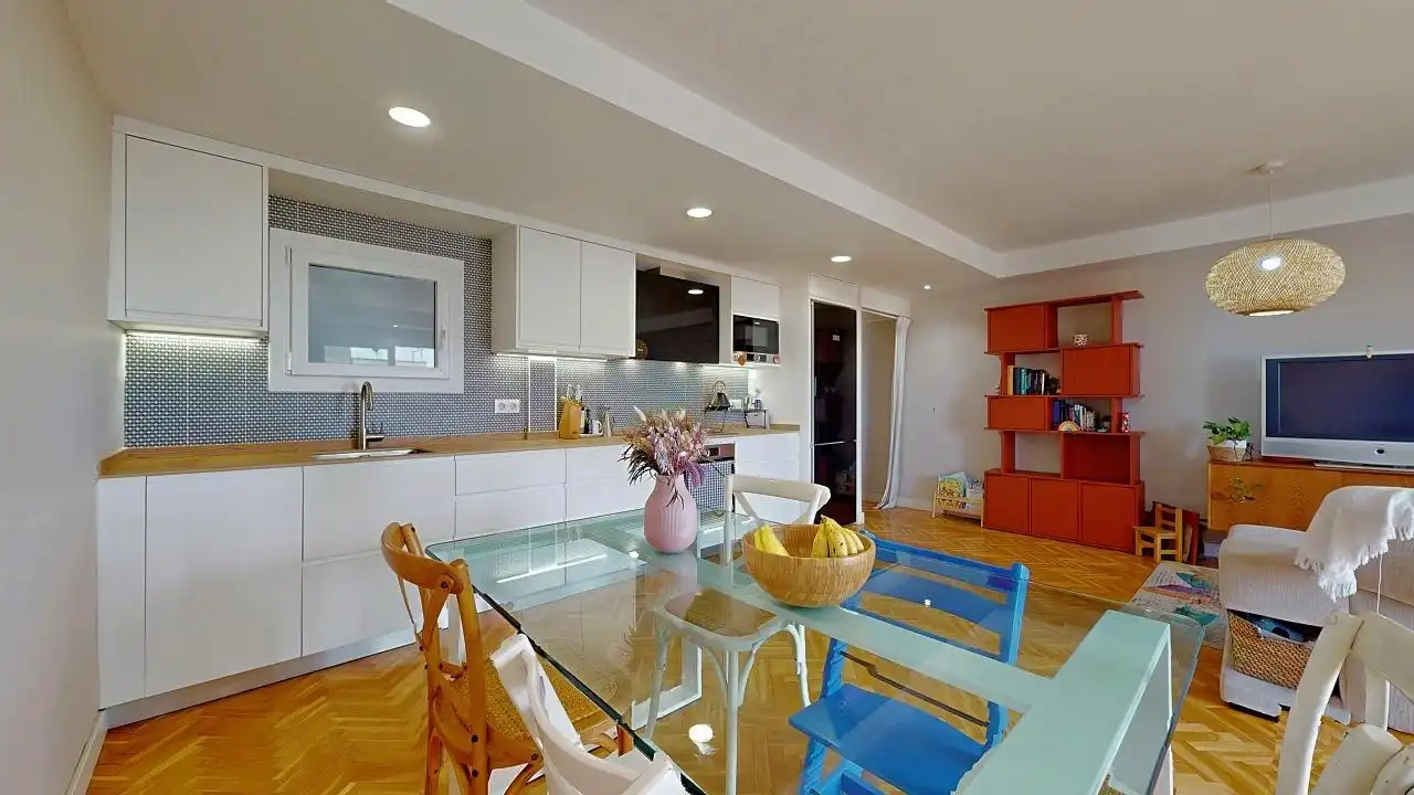 Cocina de Piso en venta en El Masnou con Aire acondicionado, Calefacción y Parquet