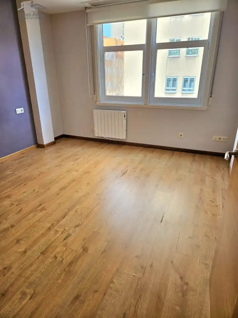 Piso de alquiler en Calle PASEO DE RONDA, Riazor - Visma