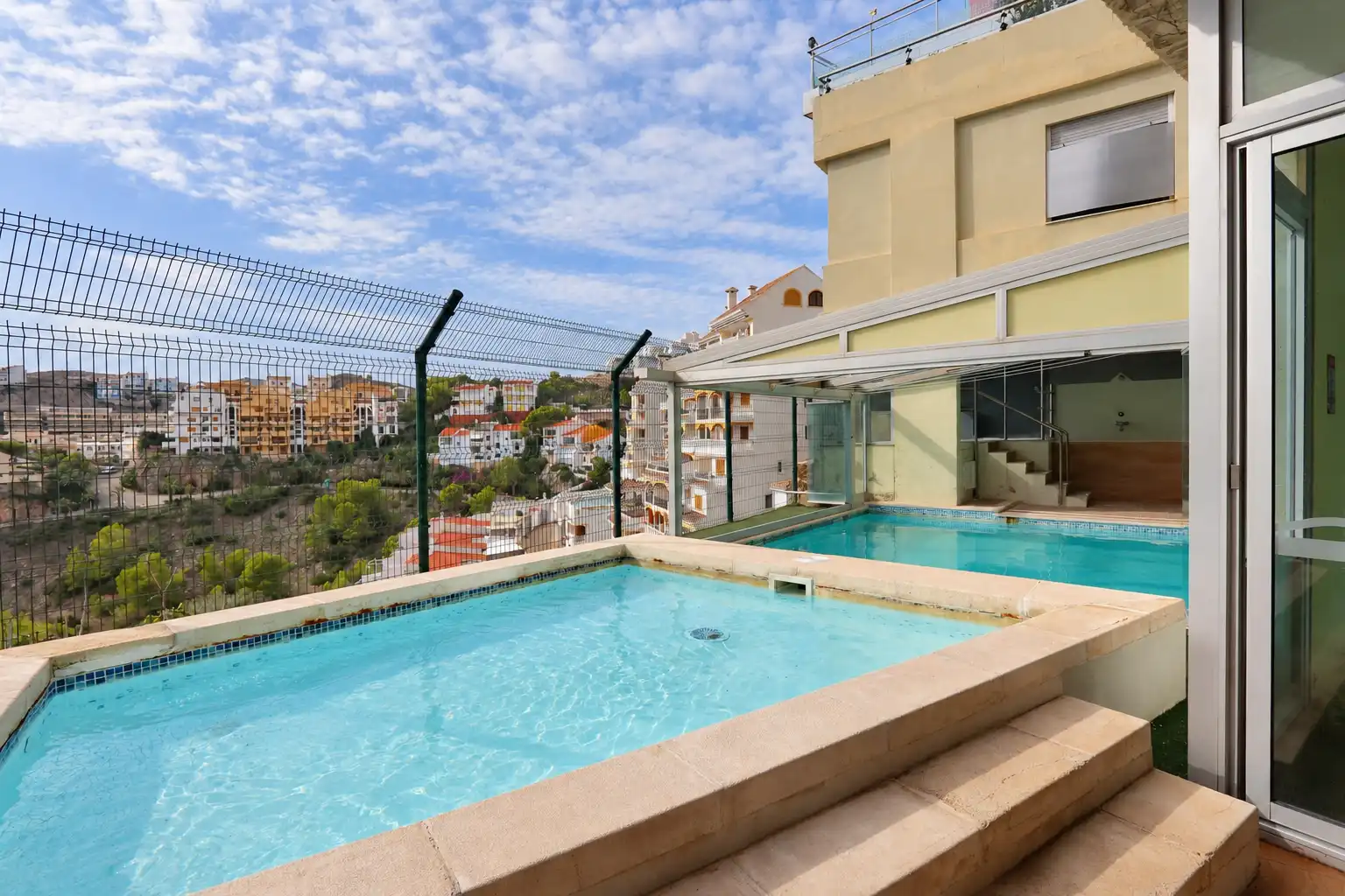 Chalet con terraza en venta en Calle de la Serra Mariola, imagen 49