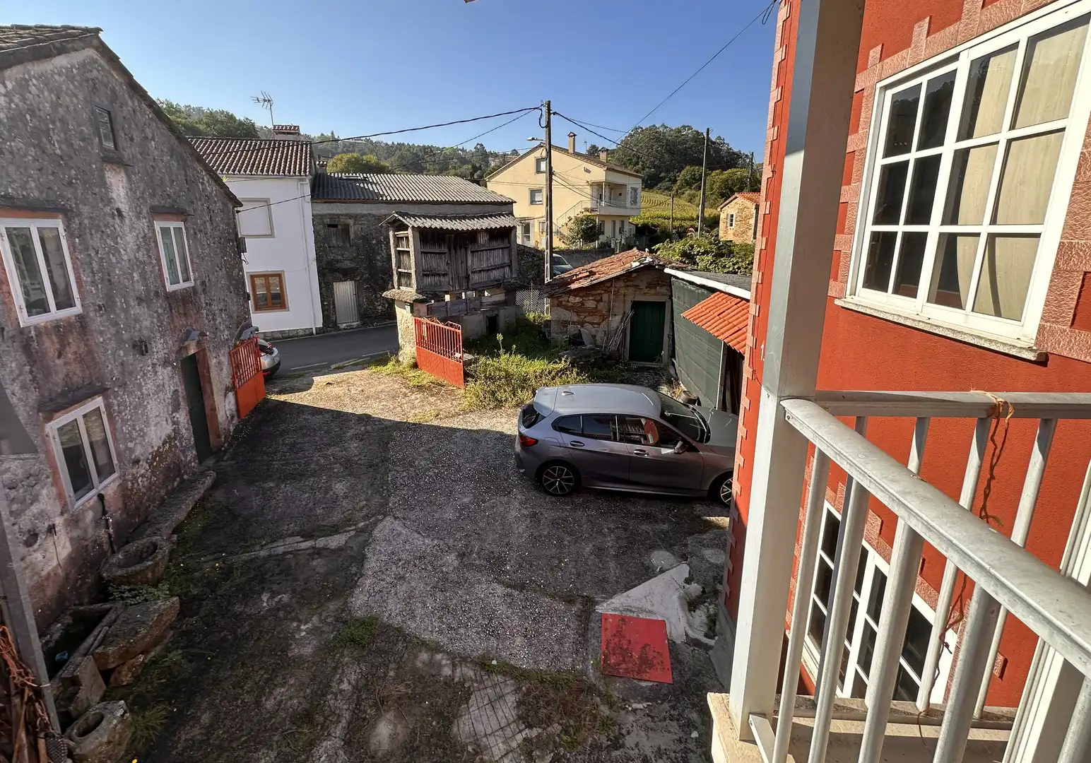 Casa rústica amb terrassa en venda a Buxo, imagen 9