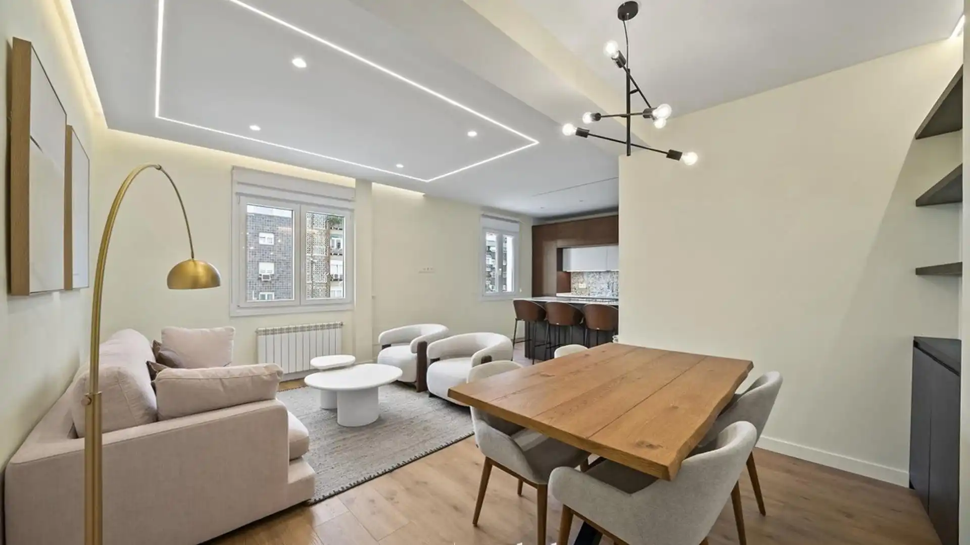 Sala de estar de Apartamento en venta en  Madrid Capital con Aire acondicionado, Calefacción y Terraza