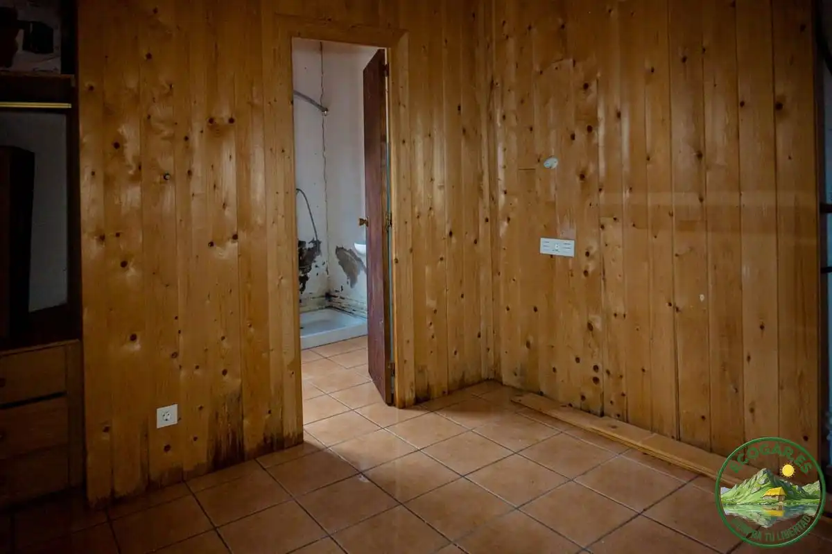 Casa o chalet en venta en Villagatón con Aire acondicionado, Calefacción y Jardín privado